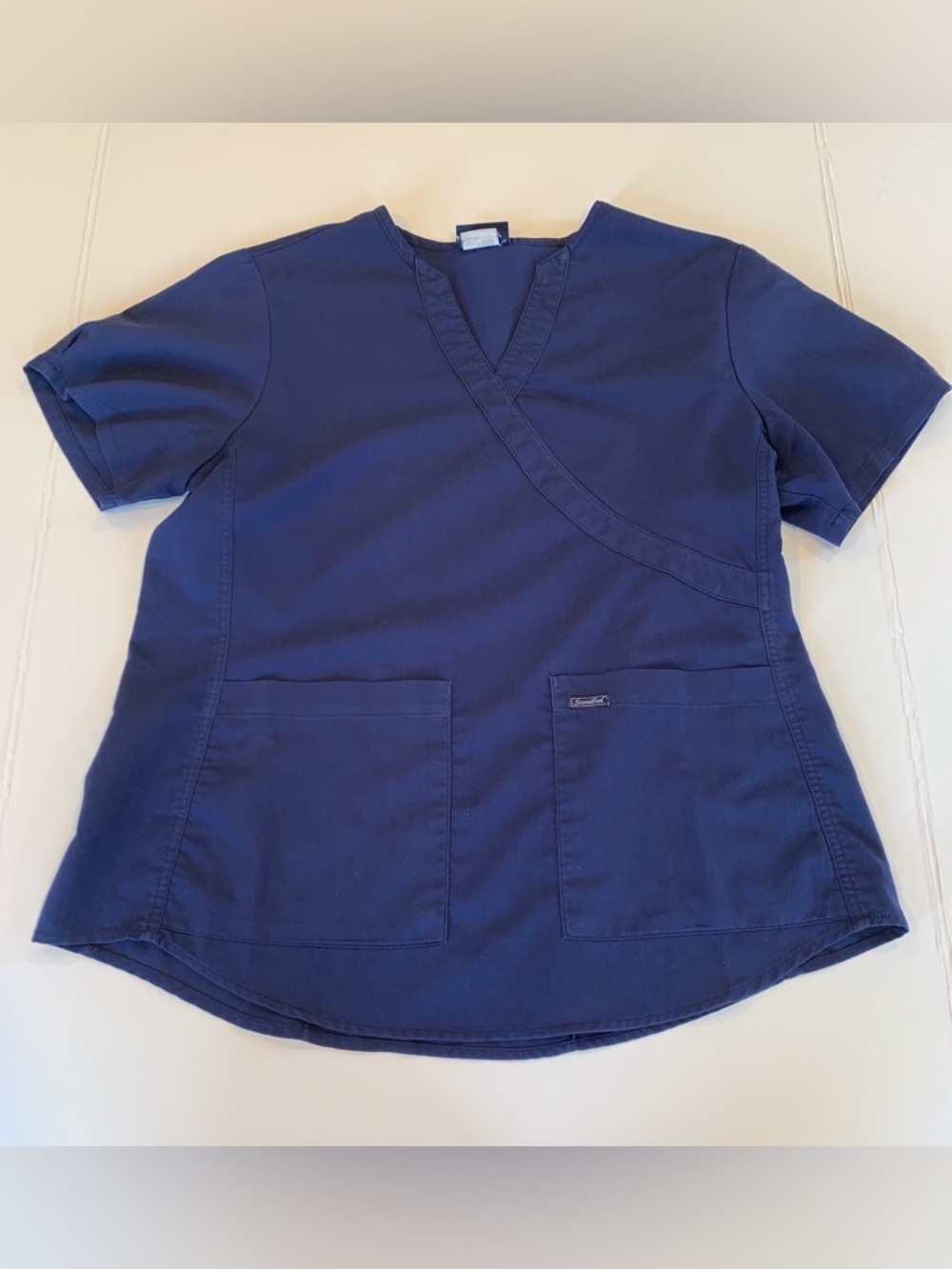 Sanibel Women’s Large Navy Blue Short Sleeve Crossover V-Neck Scrub Top